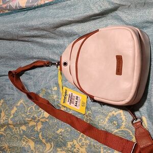 Wrangler sling bag